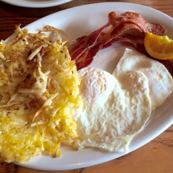 Cracker Barrel Old Country Store - American Near Me - Longview, Texas