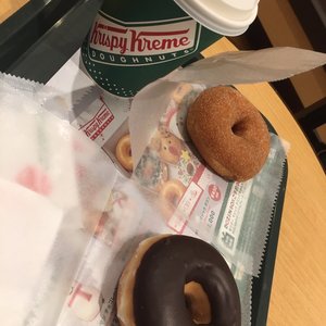 Krispy Kreme Doughnuts Shibuya Cine Tower 49 Photos 15 Reviews Donuts 道玄坂2 6 17 渋谷駅 渋谷区 東京都 Japan Phone Number