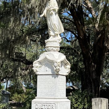 Bonaventure Cemetery - Funeral Services & Cemeteries Near Me - Savannah, Georgia Bonaventure Cemetery - Funeral Services & Cemeteries Near Me - Savannah, Georgia