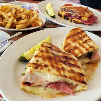 Lyndon Diner - Lyndon Panini, Reuben - Diners Near Me - York, Pennsylvania Lyndon Diner - Lyndon Panini, Reuben - Diners Near Me - York, Pennsylvania