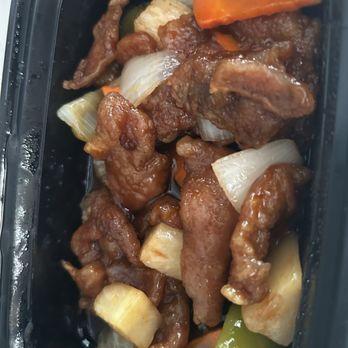 Dumpling Street - Sweet and sour pork. Good flavor but very small amount - Noodles Near Me - Ridgecrest, California