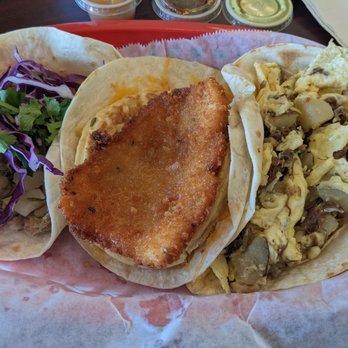 Luna's Tacos - Tropical Pig, Chicken and Waffles, Brisket Eggs and Potatoes - Tacos Near Me - Round Rock, Texas Luna's Tacos - Tropical Pig, Chicken and Waffles, Brisket Eggs and Potatoes - Tacos Near Me - Round Rock, Texas