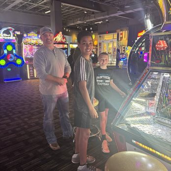 Dave & Buster's Winston-Salem - Arcades Near Me - Winston-salem, North Carolina