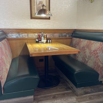 Yanna's Cafe - Breakfast & Brunch Near Me - Lakewood, Colorado Yanna's Cafe - Breakfast & Brunch Near Me - Lakewood, Colorado
