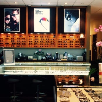C U Vision Optometrists - Inside CU Vision Optometrists - Optometrists Near Me - Surrey, British Columbia C U Vision Optometrists - Inside CU Vision Optometrists - Optometrists Near Me - Surrey, British Columbia