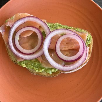 Blender Bar - D-D'Lox Toast - Juice Bars & Smoothies Near Me - Cheshire, Connecticut