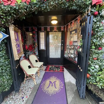 Queen Mary Tea Room - The entrance - Desserts Near Me - Seattle, Washington