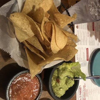 Matt's El Rancho - Chips and salsa with Guacamole - Mexican Near Me - Austin, Texas Matt's El Rancho - Chips and salsa with Guacamole - Mexican Near Me - Austin, Texas