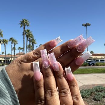 Topline Nails and Lashes - Nail Salons Near Me - Pico Rivera, California Topline Nails and Lashes - Nail Salons Near Me - Pico Rivera, California