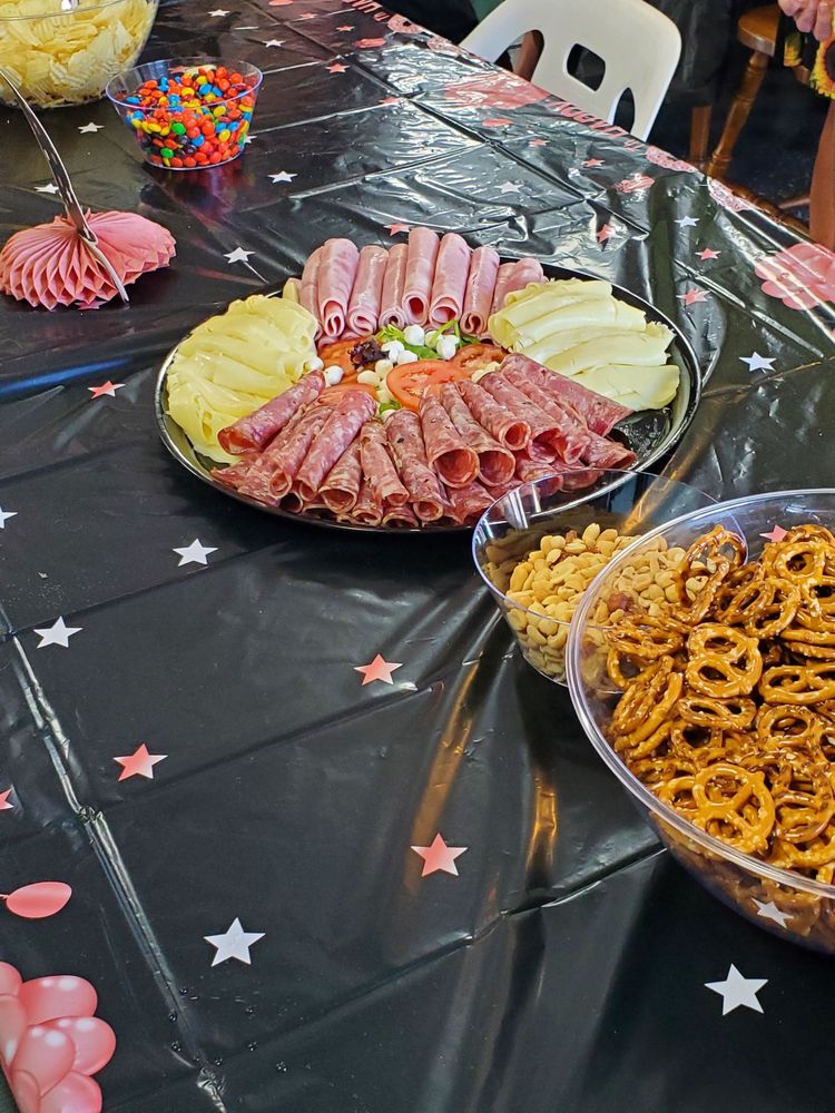 Food from Adelinas Restaurant & Pizzaria