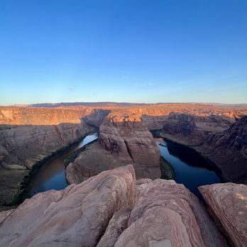 Horseshoe Bend - Sunrise view - Hiking Near Me - Page, Arizona