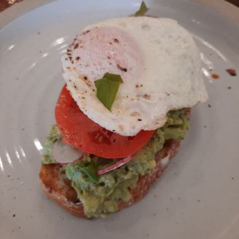 MeeMa’s - Avocado Toast with $2 egg - Breakfast & Brunch Near Me - Long Beach, California MeeMa’s - Avocado Toast with $2 egg - Breakfast & Brunch Near Me - Long Beach, California