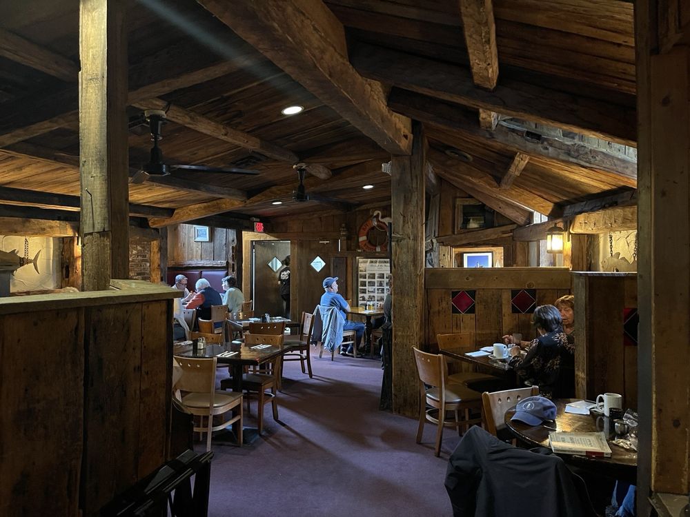 The Quarterdeck Restaurant