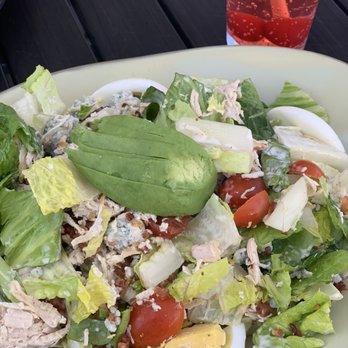 foothill - Cobb Salad - New American Near Me - Pasadena, California