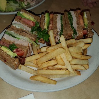 Shakers - Club Sandwich & Fries - Diners Near Me - South Pasadena, California