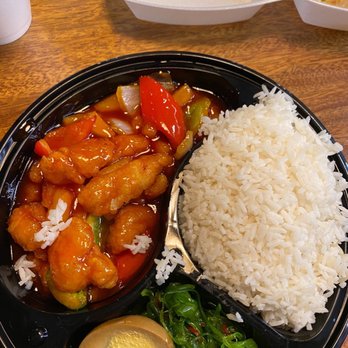 The Arch Noodle House - Sweet & Sour Fish Bento - Noodles Near Me - Hamilton, Ontario The Arch Noodle House - Sweet & Sour Fish Bento - Noodles Near Me - Hamilton, Ontario
