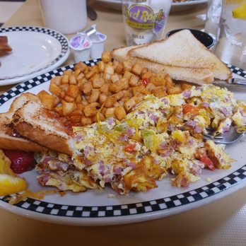 Route 66 Diner - Overloaded With Ham & Not What I Like.  Ate 1/2 And Gave Up.  Texture Weird. Potatoes  OK Not Seasoned Much. - American Near Me - Catoosa, Oklahoma
