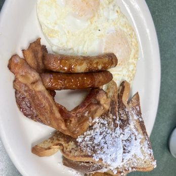Jack & Mary's Restaurant - 2 Piece French toast 2 Eggs 2 bacon 2 links - American Near Me - Orlando, Florida