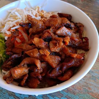 Lien's Viet Kitchen - Pork vermicelli bowl - Vietnamese Near Me - Houston, Texas