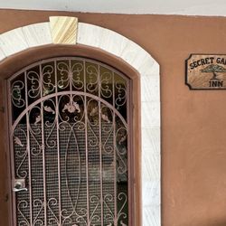 Secret Garden Inn