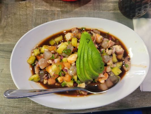 Emporio Sushi & Mariscos by null