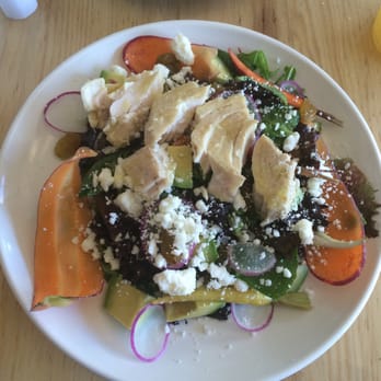 Fàme Caffe - Farmer salad - Coffee & Tea Near Me - Phoenix, Arizona