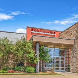 Exterior outside entrance of DoubleTree by Hilton Hotel Columbus - Restaurant - Columbus, Georgia Exterior outside entrance of DoubleTree by Hilton Hotel Columbus - Restaurant - Columbus, Georgia