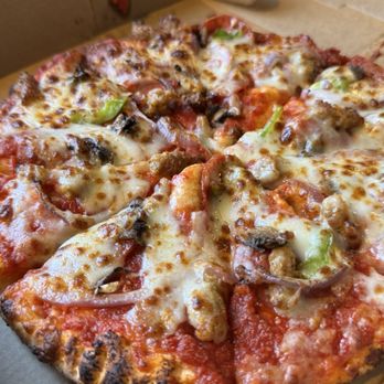 Pepperoncini's Pizza - Supreme pizza - Pizza Near Me - Silver Grove, Kentucky