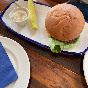 Mountain Burger - Burgers Near Me - Bend, Oregon