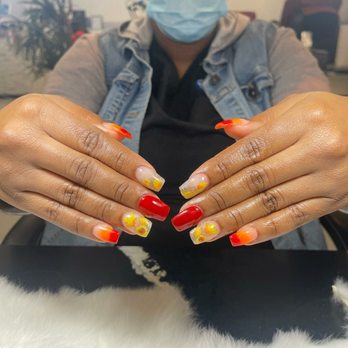 Omnia Nails & Lashes - Just love my nails - Nail Salons Near Me - Las Vegas, Nevada Omnia Nails & Lashes - Just love my nails - Nail Salons Near Me - Las Vegas, Nevada