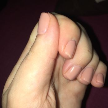 Eva Nails and Spa - Chipped gel nail. Gel shouldn't chip like that. - Nail Salons Near Me - New York, New York