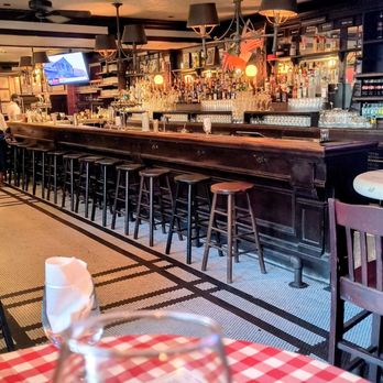 P.J. Clarke's - American Near Me - New York, New York