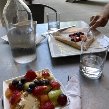 Vibe Cafe and Wine Bar - Greek yogurt with berries and crepe - Coffee & Tea Near Me - Charlotte, North Carolina Vibe Cafe and Wine Bar - Greek yogurt with berries and crepe - Coffee & Tea Near Me - Charlotte, North Carolina