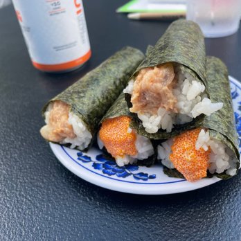 Kats Sushi - Spicy Hamachi and spicy scallop hand rolls - Sushi Bars Near Me - Honolulu, Hawaii