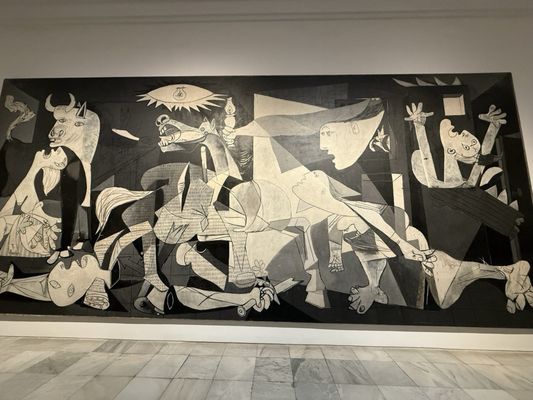 Museo Nacional Centro de Arte Reina Sofía by null