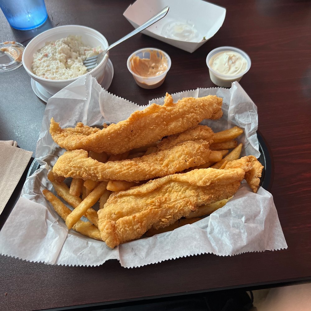 Pawpaw's Catfish Kitchen - Catfish basket - Cajun/Creole Near Me - Sevierville, Tennessee Pawpaw's Catfish Kitchen - Catfish basket - Cajun/Creole Near Me - Sevierville, Tennessee