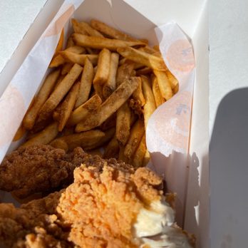 Starbird Chicken - Chicken Shop Near Me - Corte Madera, California Starbird Chicken - Chicken Shop Near Me - Corte Madera, California