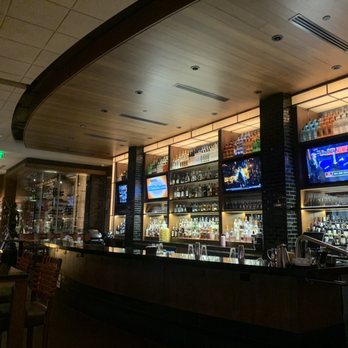 The Capital Grille - Seafood Near Me - Lyndhurst, Ohio