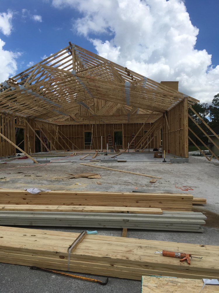 Slide of Leo Construction Roofing