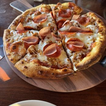 The Point Restaurant - Wood fired pizza - American Near Me - Page, Arizona The Point Restaurant - Wood fired pizza - American Near Me - Page, Arizona