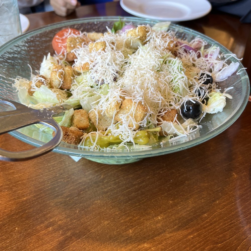 Olive Garden Italian Restaurant - Never Ending Soup, Salad & Breadsticks - Italian Near Me - Bridgeton, Missouri Olive Garden Italian Restaurant - Never Ending Soup, Salad & Breadsticks - Italian Near Me - Bridgeton, Missouri