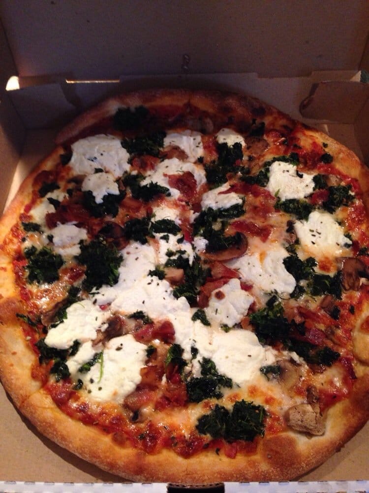 Venezia Pizza Logo
