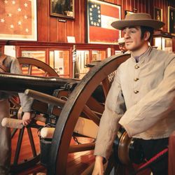 Confederate Memorial Hall Museum