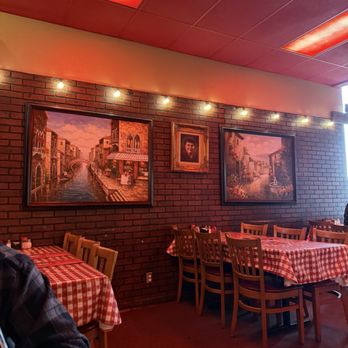 Filippi's Pizza Grotto - Temecula - Beautiful Interior very Italian! - Pizza Near Me - Temecula, California Filippi's Pizza Grotto - Temecula - Beautiful Interior very Italian! - Pizza Near Me - Temecula, California