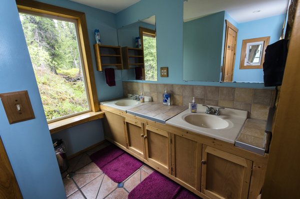 Denali Hostel & Cabins by null