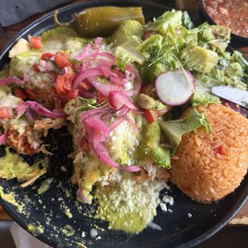 VIDA Cocina & Tequila - Enchiladas tomatillo - New Mexican Cuisine Near Me - Altamonte Springs, Florida VIDA Cocina & Tequila - Enchiladas tomatillo - New Mexican Cuisine Near Me - Altamonte Springs, Florida