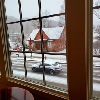 Green Mountain - Snowy day - 2/2/2022 - Hotels Near Me - Stowe, Vermont