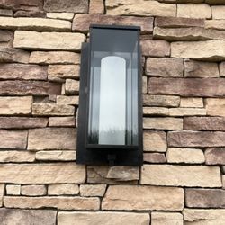 24/7 Electric - New wall mount power for exterior light