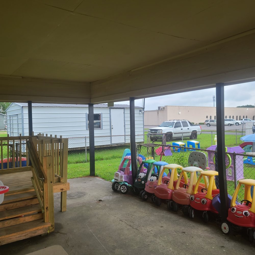 BUSY BEES CHILD LEARNING CENTER Updated September 2024 Request