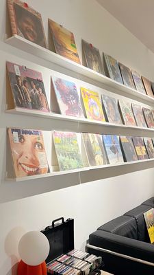 Silence Please by null